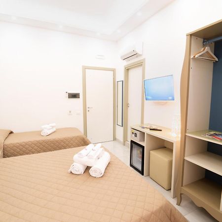 Отель Al Campanile H Napoli Centro, By Clapa Group Номер фото